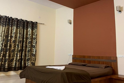 Neeladri Guest House